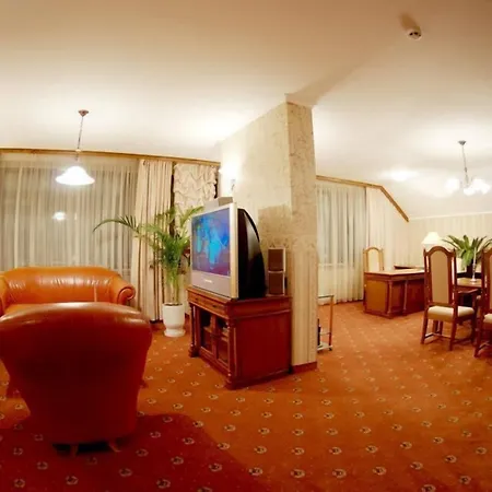 ミラージュ ホテル 4*