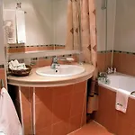 Hotel Mirage 4*