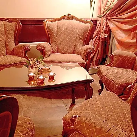 Mirage بورغاس
